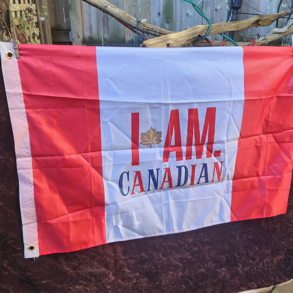2' x 3 feet I Am Canadian flag/banner Nwot Canadian red & white flag colours
